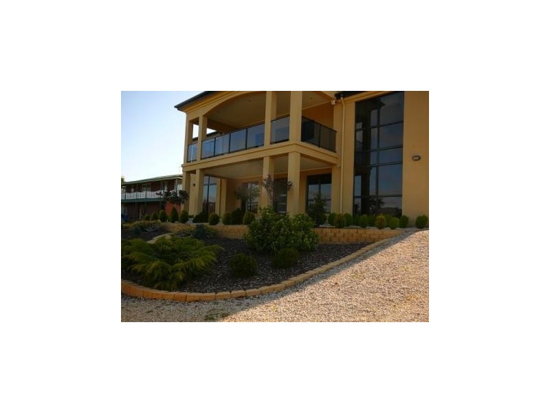 48 Bayview Drive, Blackstone Heights TAS 7250