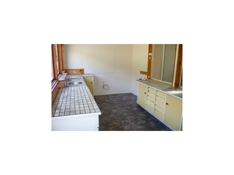 17 Main Road, Exeter TAS 7275