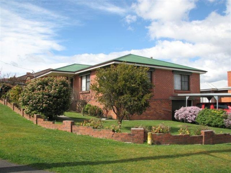 10 Parua Road, Newnham TAS 7248