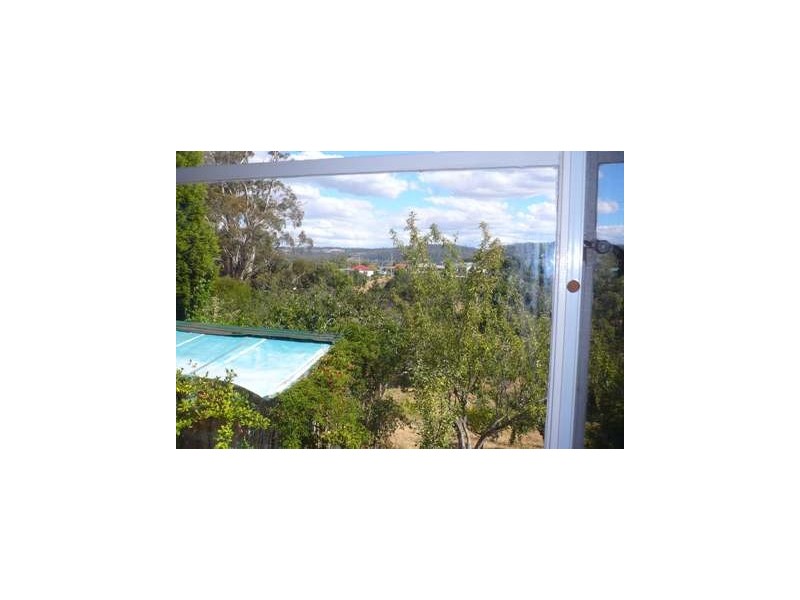 1 Kearle Street, Gravelly Beach TAS 7276