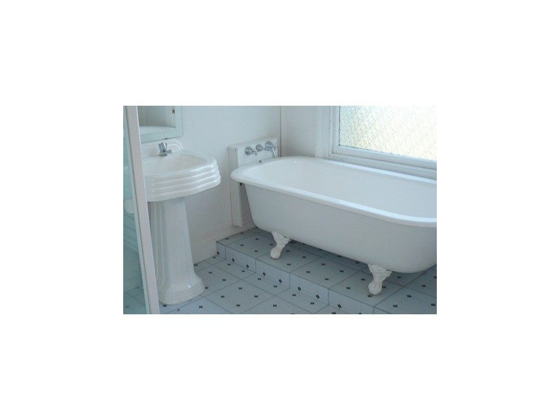 13 Main Road, Exeter TAS 7275