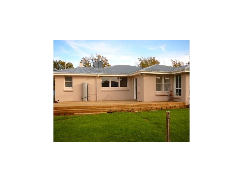 5 Logan Road, Evandale TAS 7212