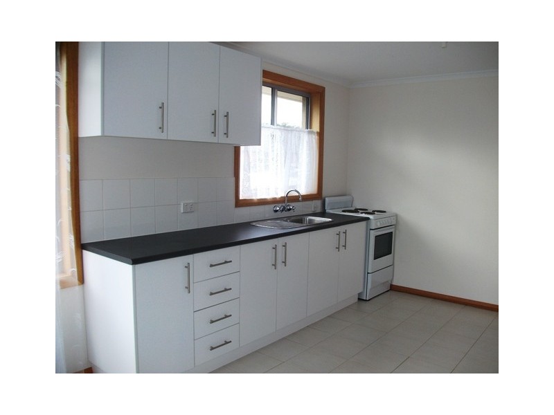 2 Iona Court, Ravenswood TAS 7250