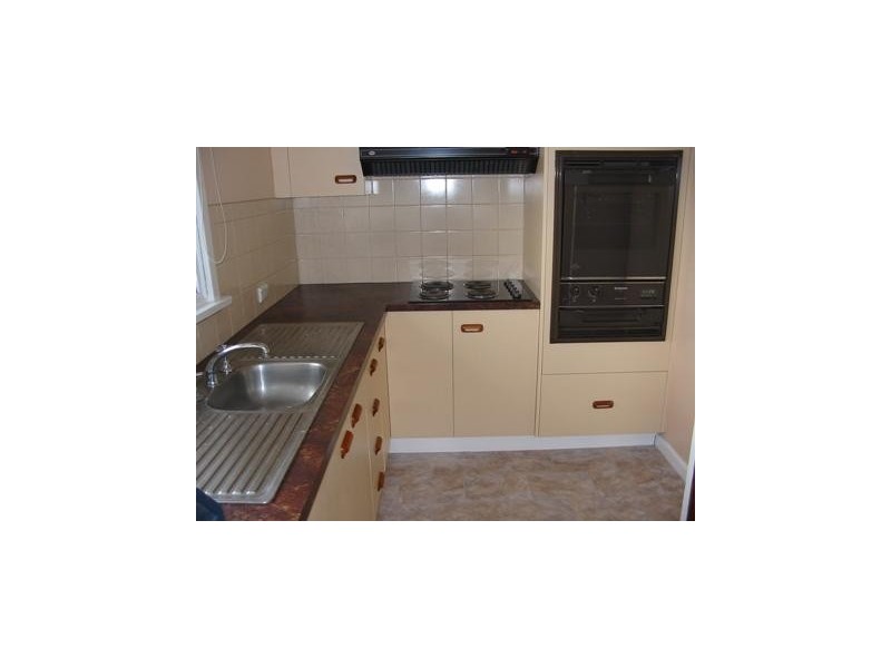 92 Panubra St, Kings Meadows TAS 7249