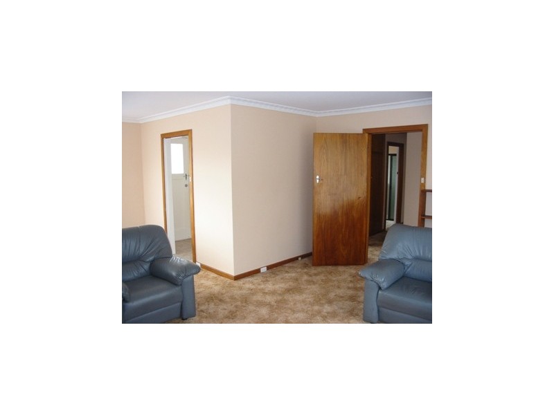 92 Panubra St, Kings Meadows TAS 7249