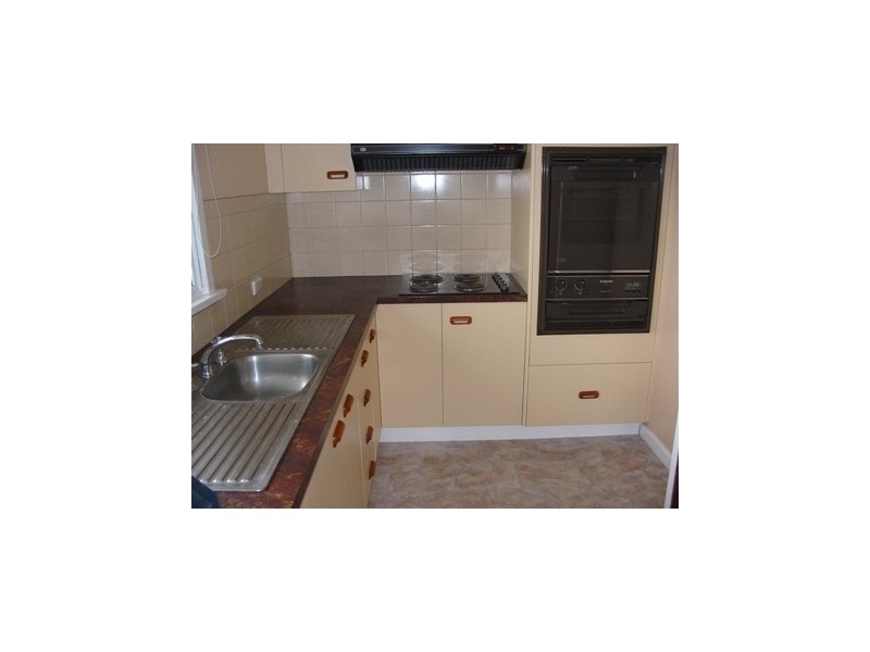 92 Panubra St, Kings Meadows TAS 7249