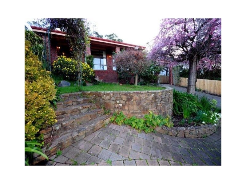 8 Alexander Avenue, West Launceston TAS 7250