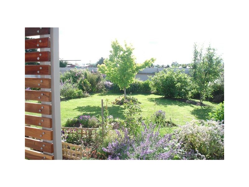 28 Clarence Street, Perth TAS 7300