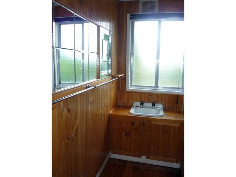 2 Yarloop Street, Waverley TAS 7250