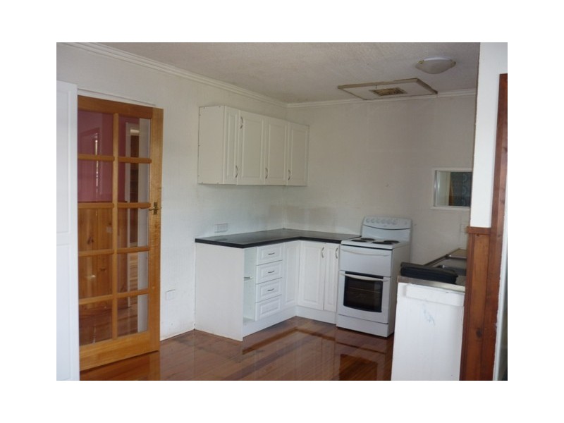 2 Yarloop Street, Waverley TAS 7250