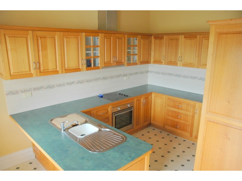 9 Hillside Crescent, West Launceston TAS 7250
