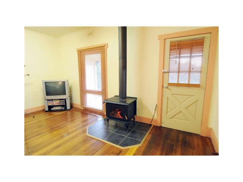 10 Quarantine Rd, Kings Meadows TAS 7249