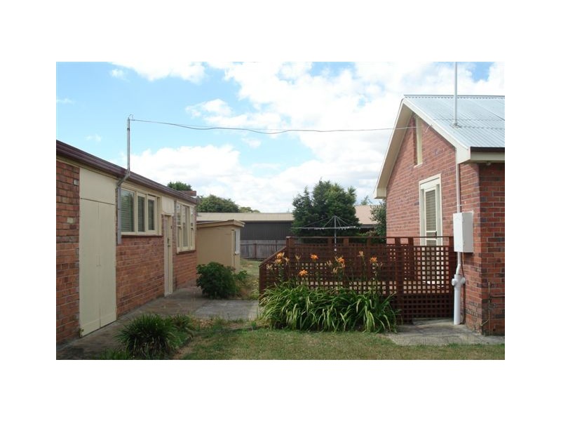 4 Elizabeth St, Perth TAS 7300