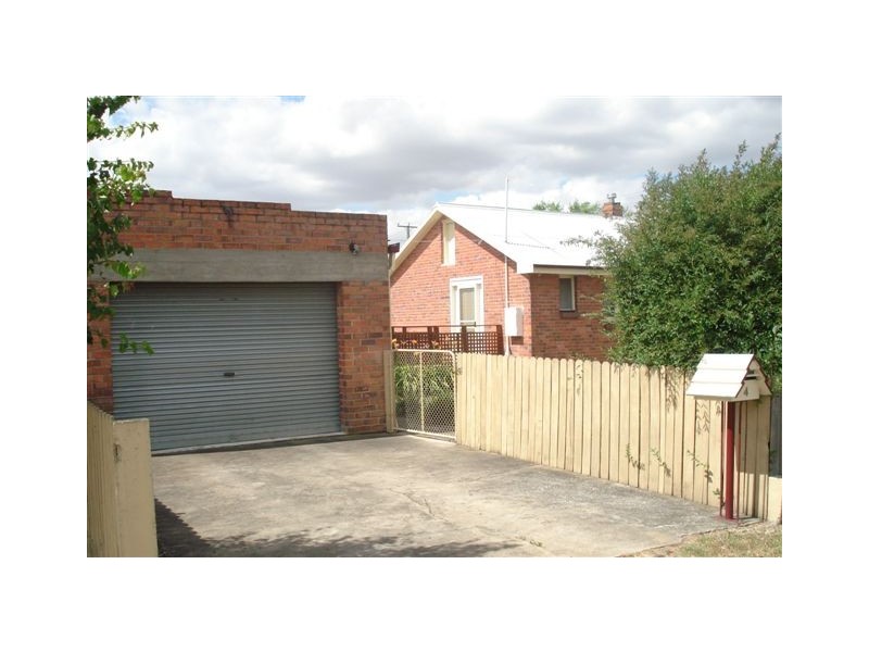 4 Elizabeth St, Perth TAS 7300