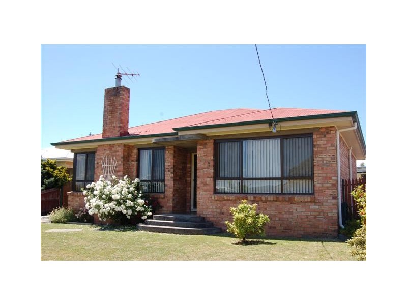 4 Wallace Street, Newnham TAS 7248