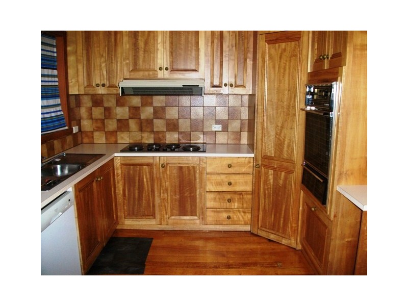 82 New World Ave, Trevallyn TAS 7250