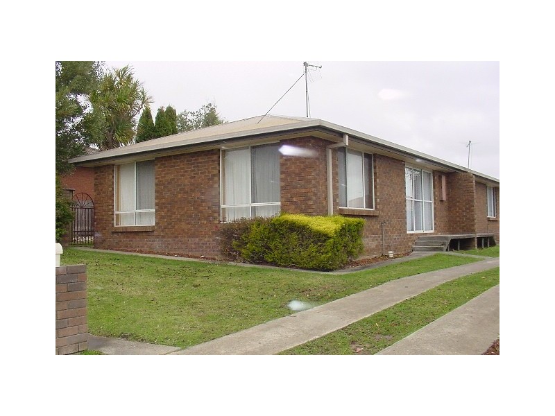 1/27 Snow St, Newnham TAS 7248