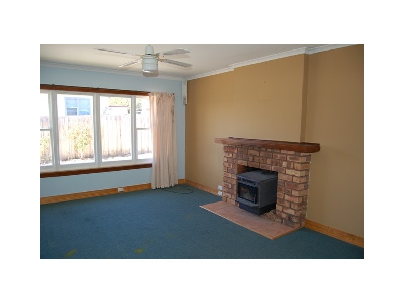 2 Carr Street, Kings Meadows TAS 7249