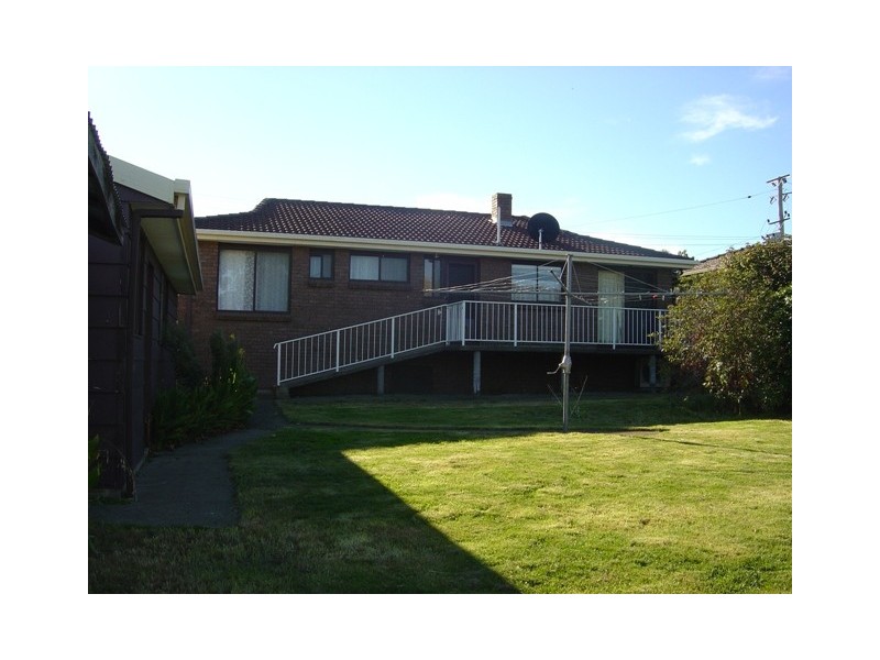 9 Rondora Court, Newnham TAS 7248