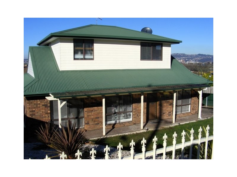 26 Bill Grove, Mowbray TAS 7248