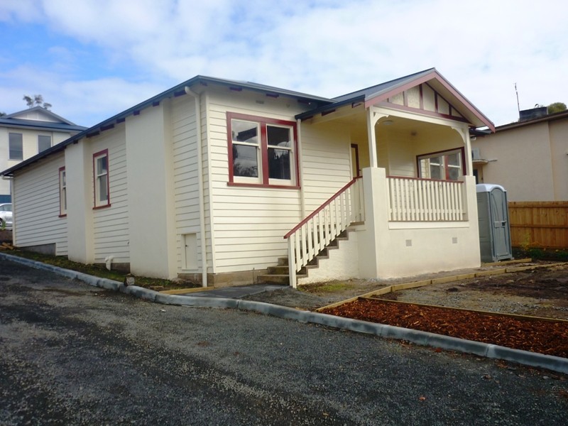 2/28-30 Strahan Road, Newstead TAS 7250