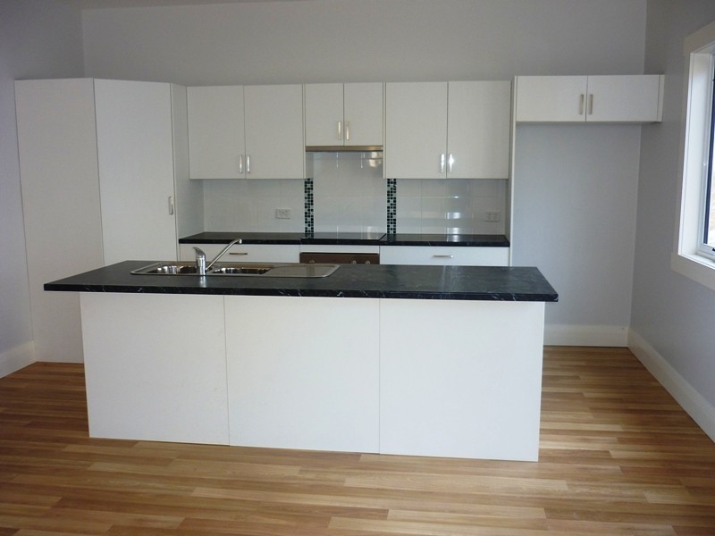 2/28-30 Strahan Road, Newstead TAS 7250