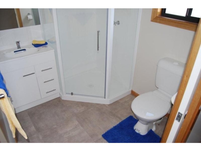 1/161-163  Weld Street, Beaconsfield TAS 7270