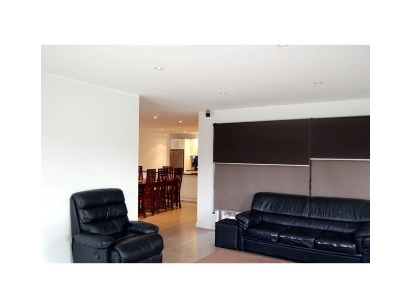 11 Comice Place, Newnham TAS 7248