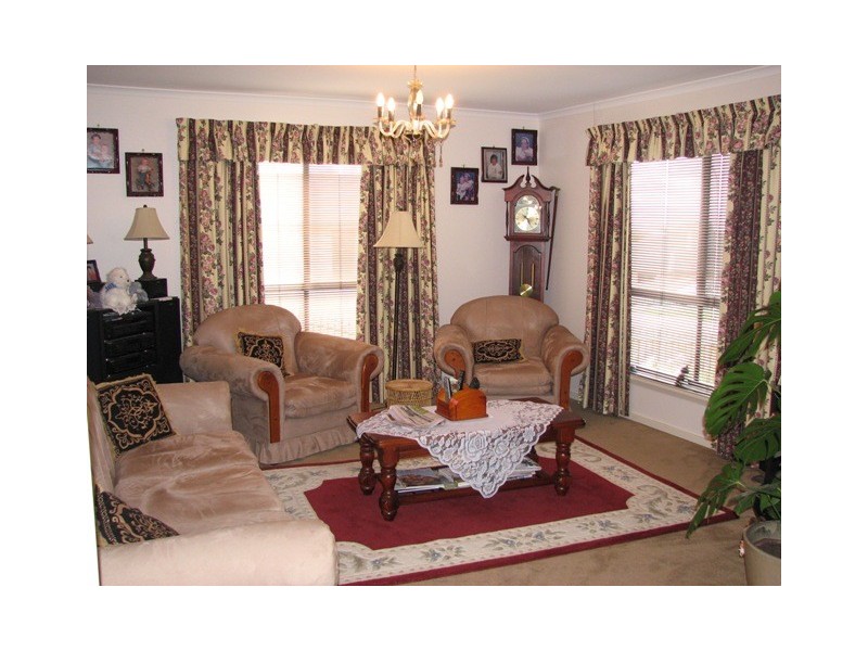 8 Knox Street, Prospect TAS 7250