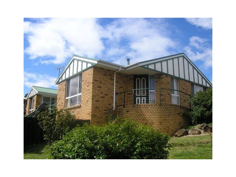 9 Owen Place, Summerhill TAS 7250