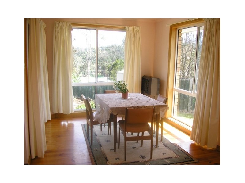 9 Owen Place, Summerhill TAS 7250