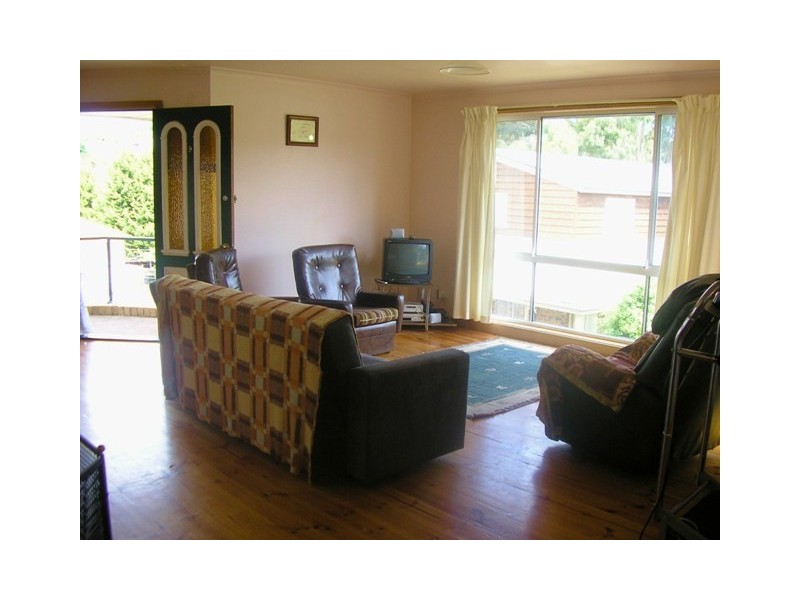 9 Owen Place, Summerhill TAS 7250