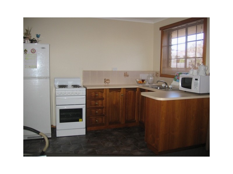 Unit 1/32 Camira Street, Newnham TAS 7248