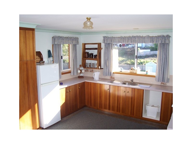 11 Village Court, St Leonards TAS 7250