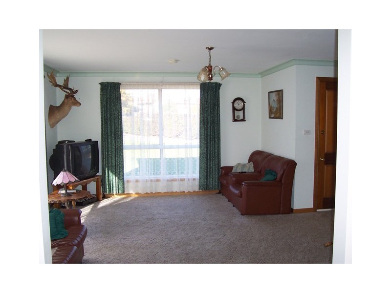 11 Village Court, St Leonards TAS 7250