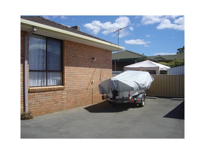 2/10 Trevritch Place, Prospect TAS 7250
