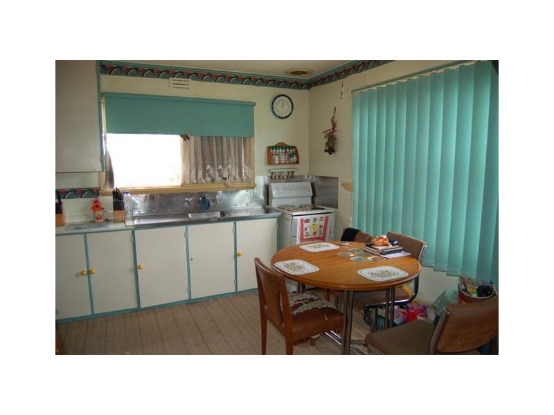 5 Trueman Crescent, Mowbray TAS 7248