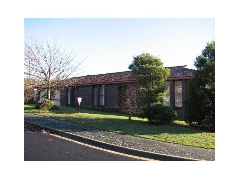 6 Ronald Place, Norwood TAS 7250