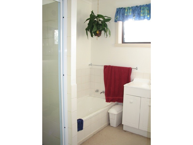 6 Ronald Place, Norwood TAS 7250