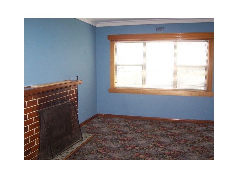 15 Cornwall Crescent, Newnham TAS 7248