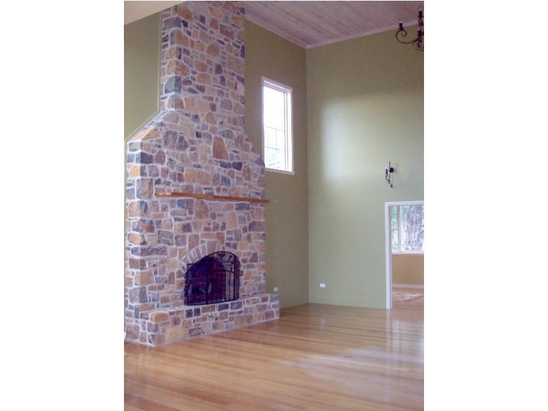 9 Richings Drive, Youngtown TAS 7249