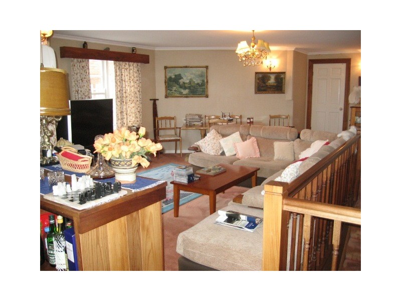 19 Forest Road, Trevallyn TAS 7250
