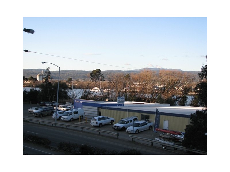 1 West Tamar Highway, Trevallyn TAS 7250
