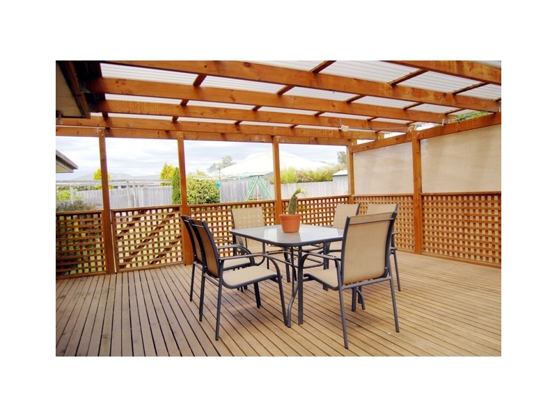 20 Wintercole Court, Newnham TAS 7248