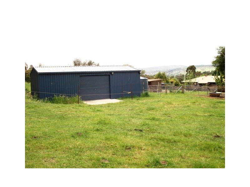 33 Redwood Crescent, Youngtown TAS 7249