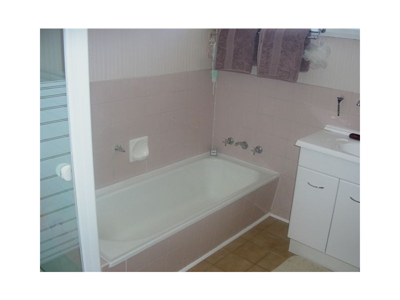 11 Malunga Street, Kings Meadows TAS 7249