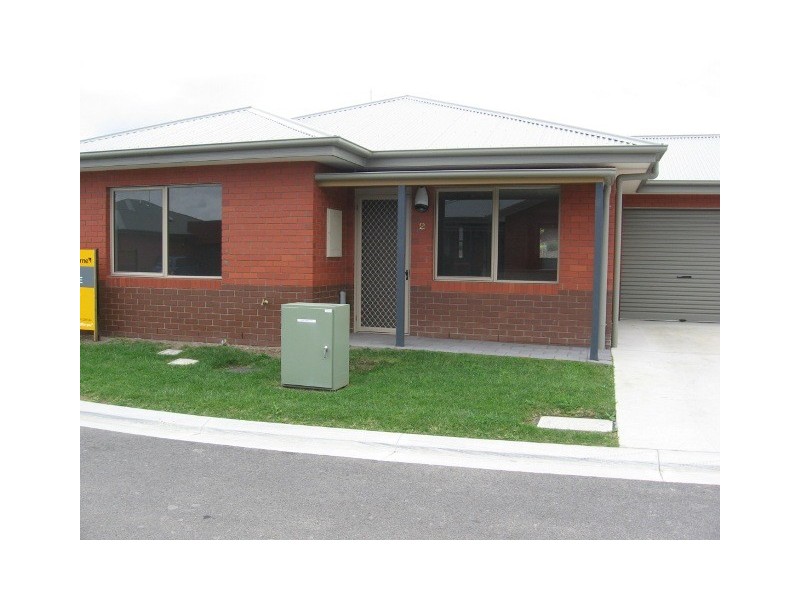 2/3 Tallentine Road, Newnham TAS 7248