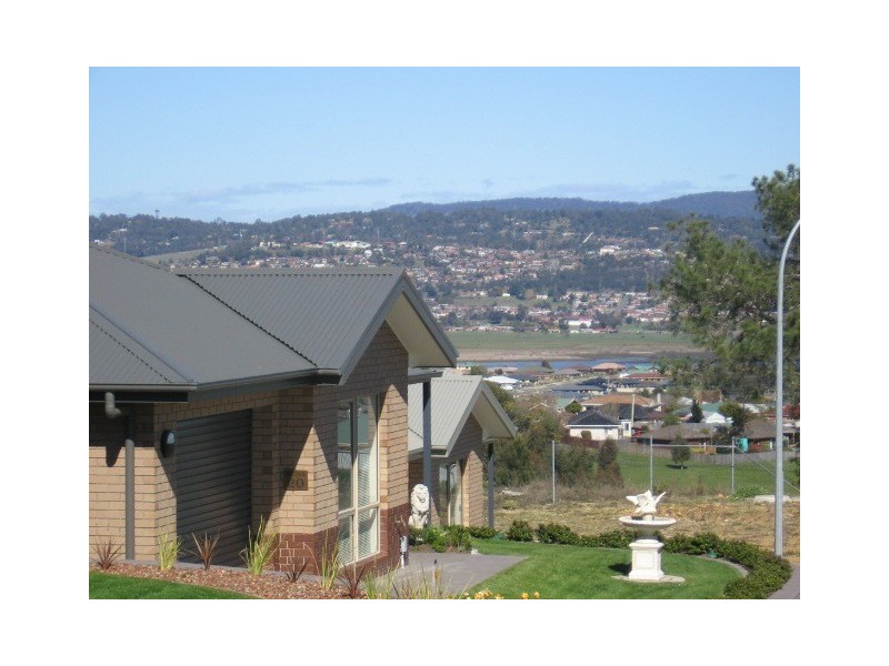 14/3 Tallentire Road, Newnham TAS 7248