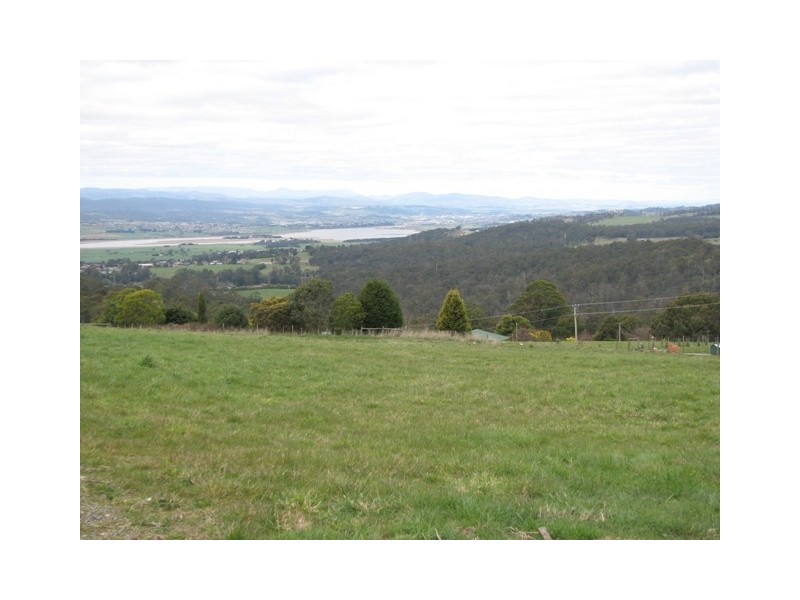 8 Skyline Avenue, Grindelwald TAS 7277