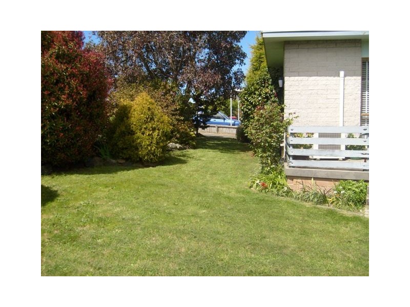 9 Harris Street, Summerhill TAS 7250
